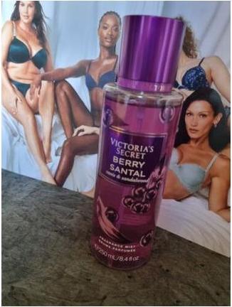 Immagine prodotto Victoria's Secret Bacca di Santal (Spray corpo, 250 ml)