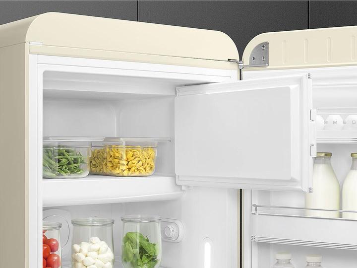 Produktbild Smeg FAB28RCR6 Kühlschrank Rechtsanschlag Creme 50's Style (270 l)