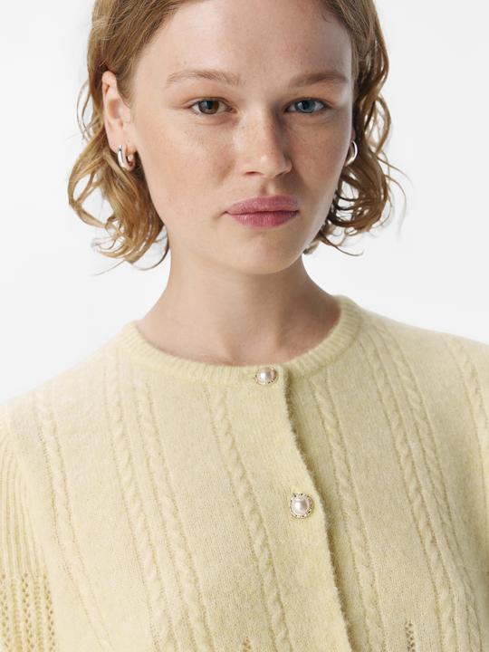 Actual product image Object Detailed Strickjacke (M)