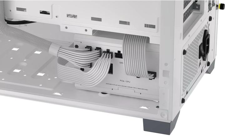 Image du produit Corsair Série RMx Shift White, RM750x Shift White, 750 Watt, 80 PLUS GOLD Certified, Fully Modular Power (750 W)