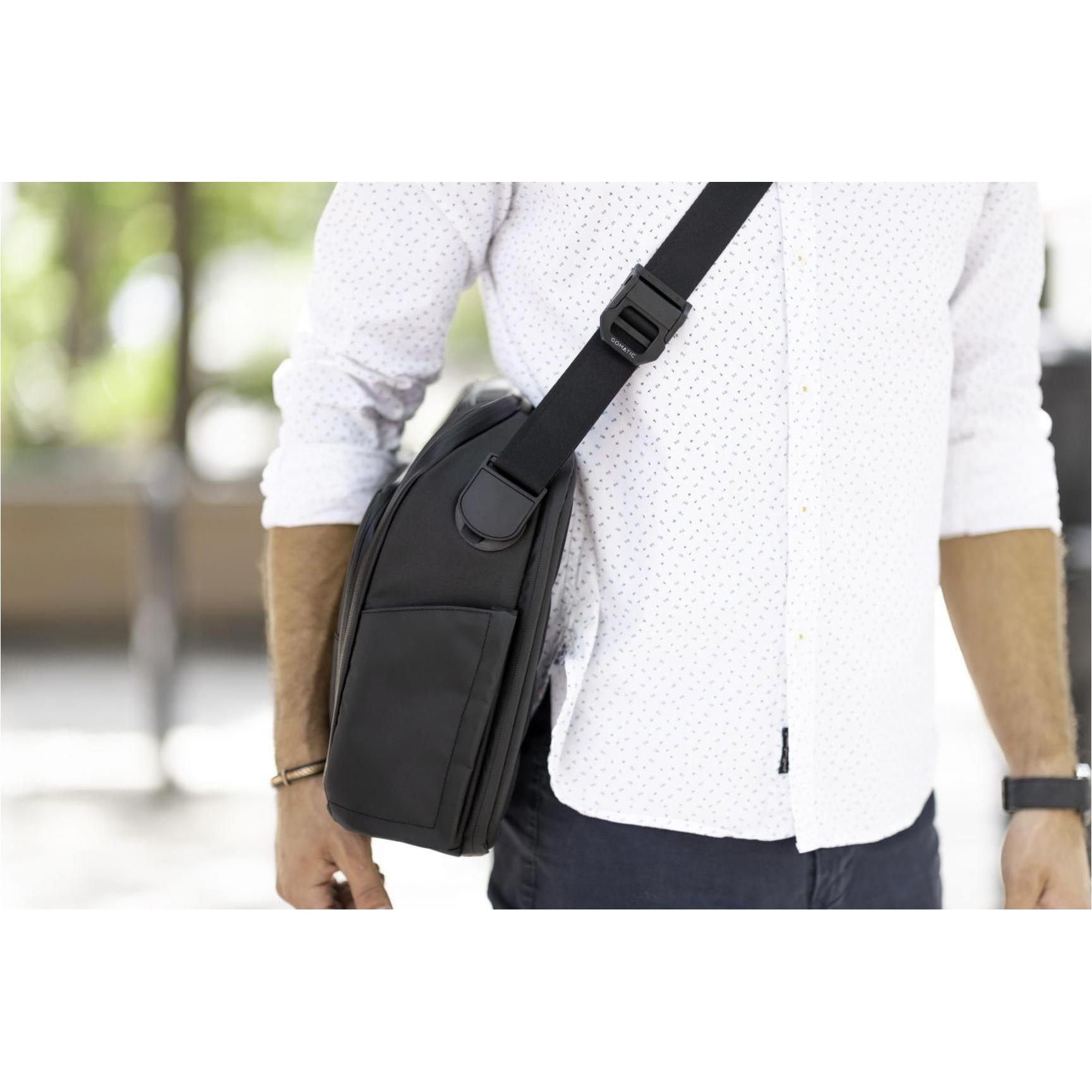 Thumbnail - Gomatic Messenger Bag (16.30"), Notebooktasche, Schwarz