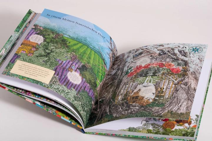 Actual product image In einem Land vor langer Zeit (German, Kate Davies, Anna Schaub, Lucille Clerc, 2022)