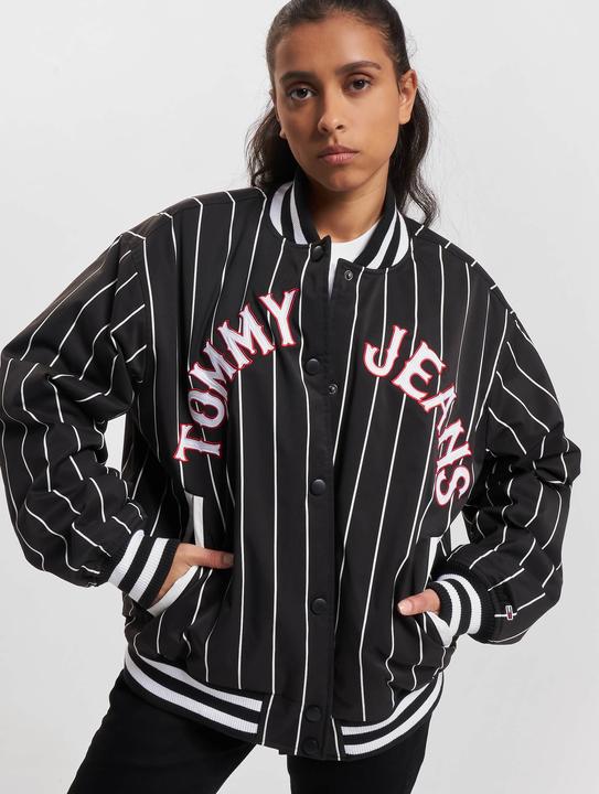 Produktbild Tommy Hilfiger Tommy Jeans Pinstripe Letterman Bomberjacke - 88915 (XS)