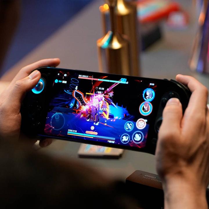 Immagine prodotto Ayaneo Pocket EVO Handheld Konsole – 16 GB LPDDR5X, 512 GB SSD, schwarz