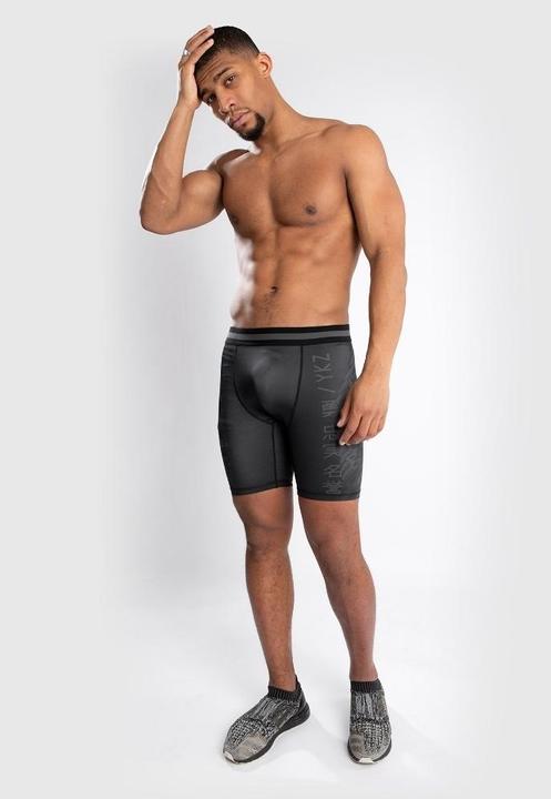 Produktbild Venum YKZ21 Vale Tudo Shorts – Black/Black (S)