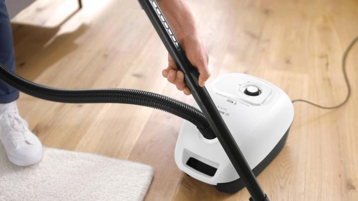 Actual product image Bosch Hausgeräte Staubsauger BGB41WH1