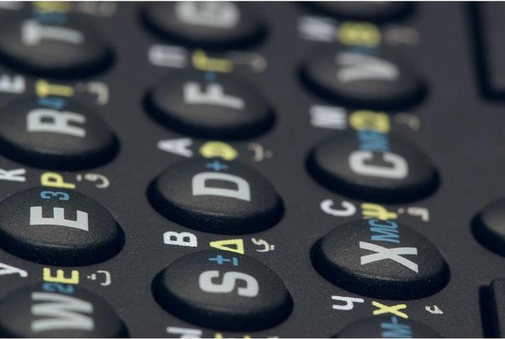 Actual product image Hexaglot HE-1117 Traveller SC East (Batteries)