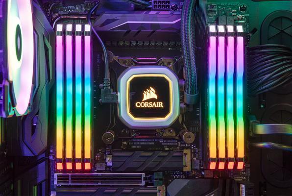Image du produit Corsair Vengeance RGB Pro (2 x 16GB, 3200 MHz, RAM DDR4, DIMM)