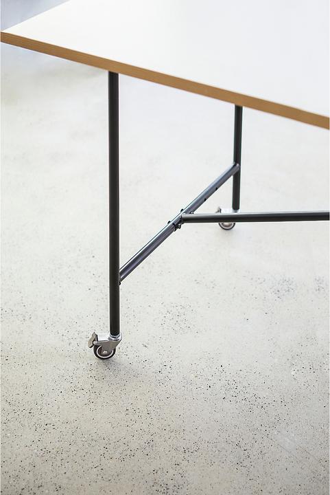 Produktbild Novigami Büro Set | Bürotisch Yori | Klappbar | Mit Rollen | HxB 790 x 1600 mm | Inkl. Bürostuhl Lokai | Schw