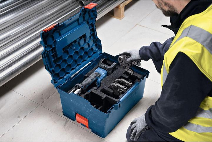 Actual product image Bosch Professional Battery press tool