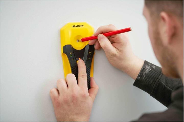 Actual product image Stanley Material detector S2