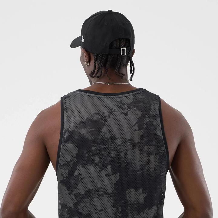 Actual product image New Era Aop (L)