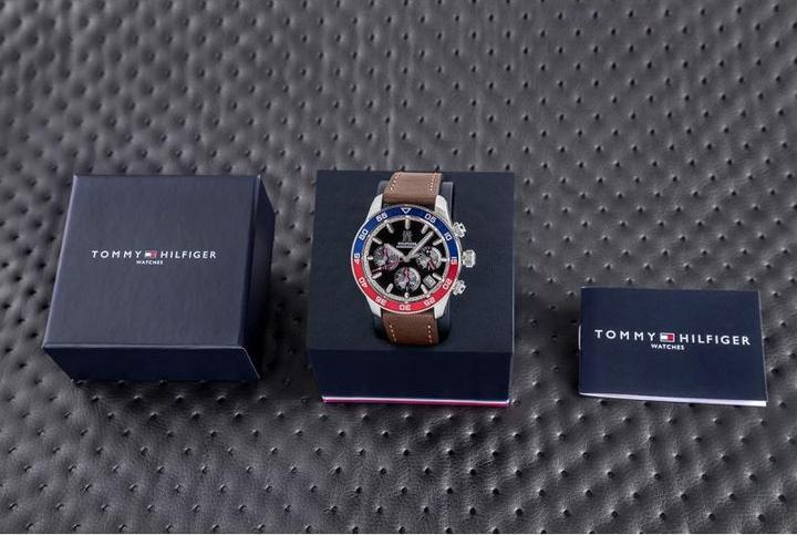 Productafbeelding Tommy Hilfiger TH85 Chronograph Herrenuhr 1792166 + BOX (Analoog horloge, Chronograaf, 41 mm)