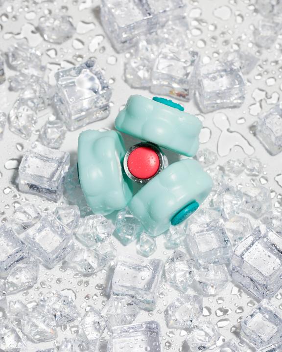 Actual product image Glo COOL legs CRYOMASSAGE