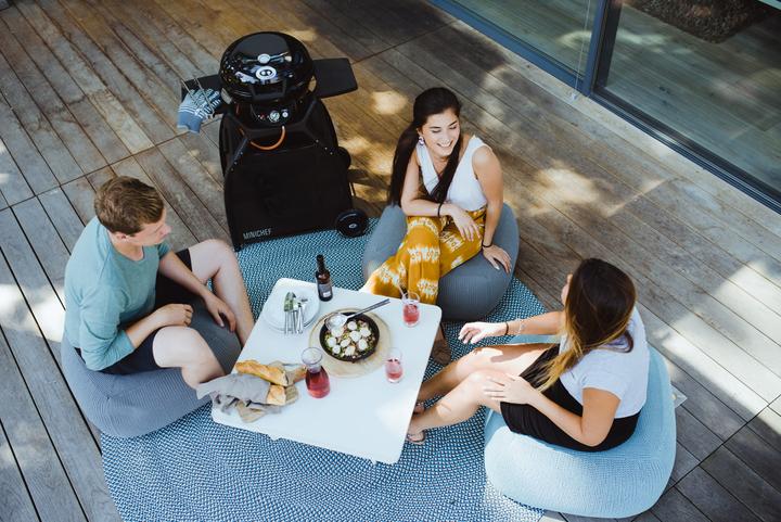 Produktbild Outdoorchef Minichef 420 G inkl. Unterwagen (4.30 kW)