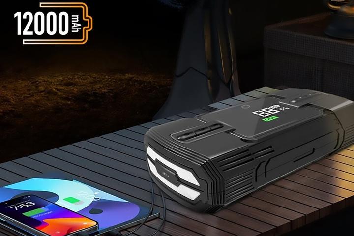 Immagine prodotto Manta MAJS001AP (1200 A, 12000 mAh)