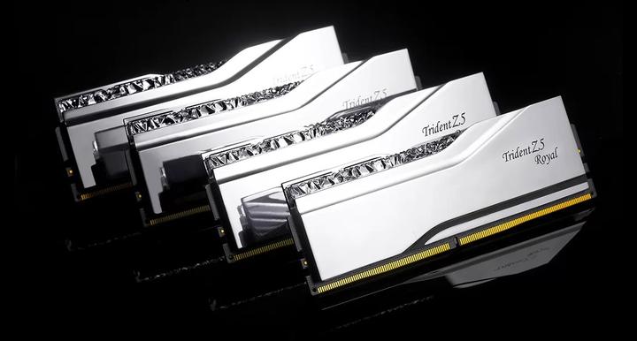 Actual product image G.Skill Trident Z5 Royal (2 x 16GB, 7600 MHz, DDR5-RAM, DIMM)