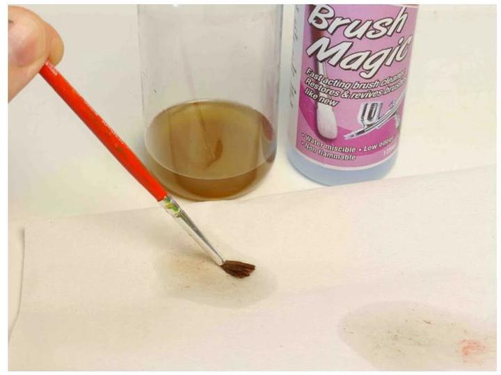 Actual product image Deluxe Materials Brush Magic 125ml (145 g, 125 ml)