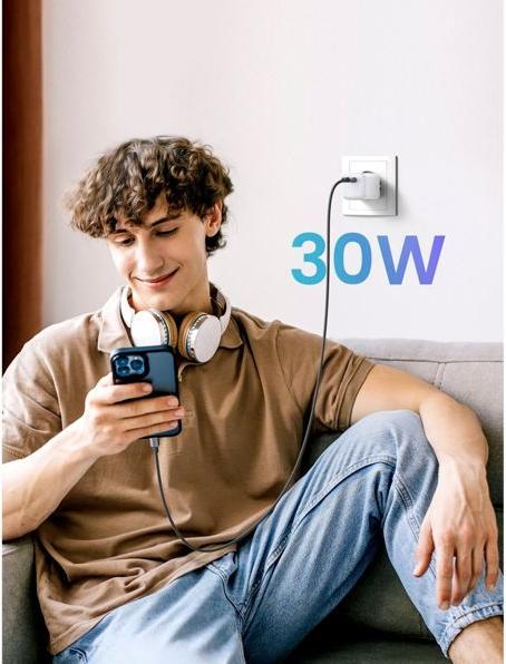 Productafbeelding Ugreen Nexode Mini 30W PD GaN Tech Charger Wit (30 W)