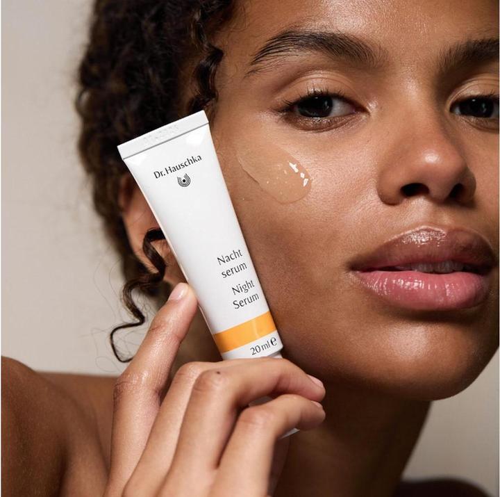 Actual product image Dr. Hauschka Night serum (20 ml)