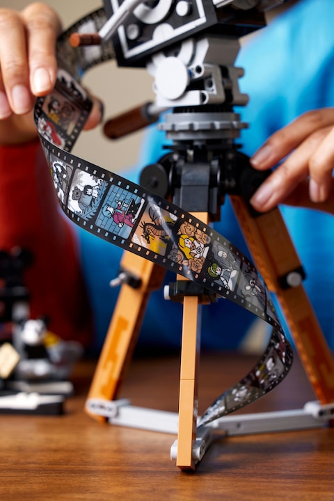 Immagine prodotto LEGO Fotocamera - Omaggio a Walt Disney (43230, Set LEGO rari, LEGO Disney)