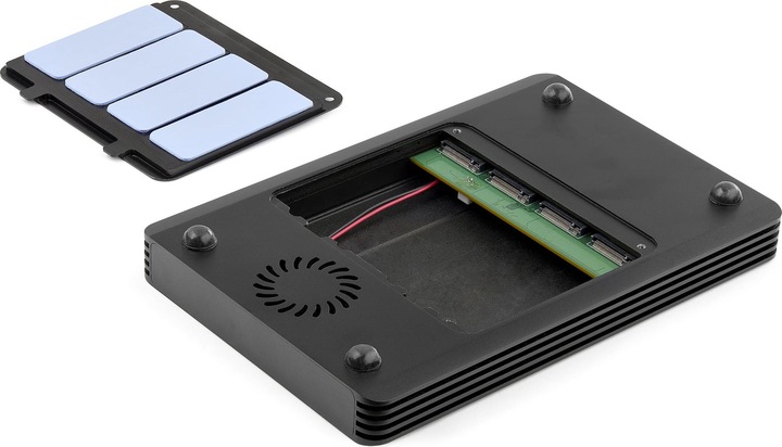 Produktbild StarTech 4 Bay NVMe Gehäuse (M.2)