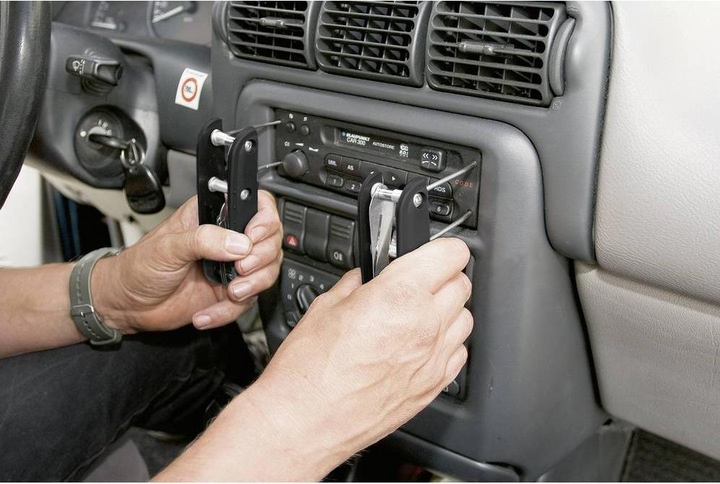 Immagine prodotto HAZET Utensile per smontaggio autoradio 4655-1