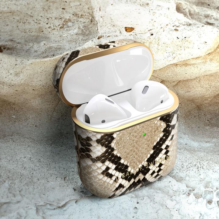 Actual product image iDeal Of Sweden Printed (Headphone sleeve)