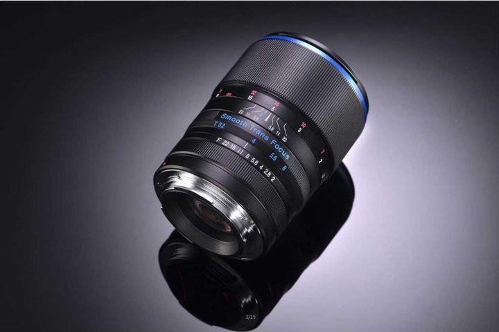 Immagine prodotto Venus Optic Laowa 105mm f/2 STF Canon (Canon EF, APS-C / DX, Full frame)