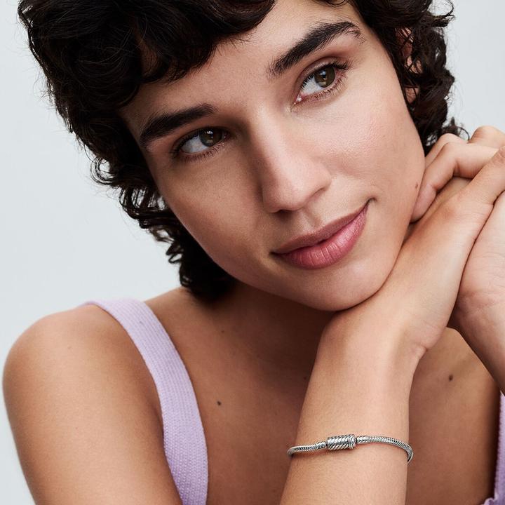 Immagine prodotto Pandora Bracciale a maglie di serpente con chiusura magnetica Moments (19 cm, Argento 925)