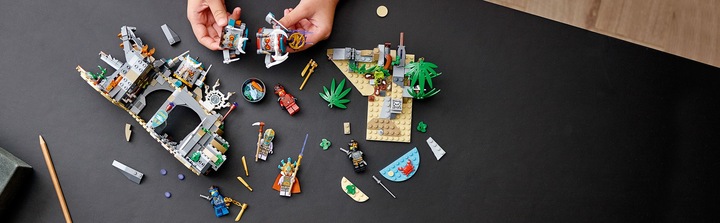 Produktbild LEGO Das Dorf der Wächter (71747, LEGO Ninjago)