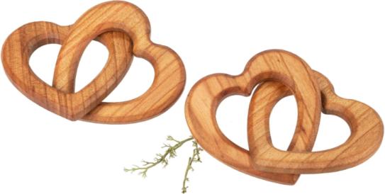 CreaDiva Verschlungene Holzherzen aus Kirschholz