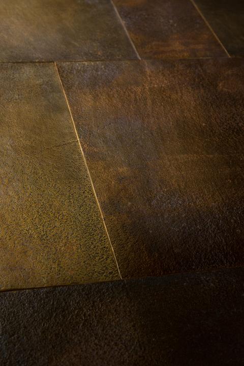 Actual product image Dutchbone Lee (110 x 55 x 40 cm)