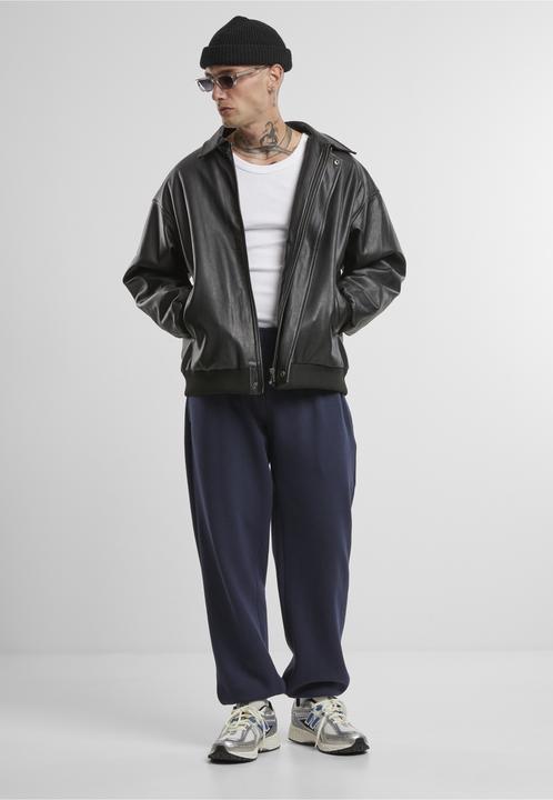 Actual product image Urban Classics Essential basic jogging bottoms (L, XXL)