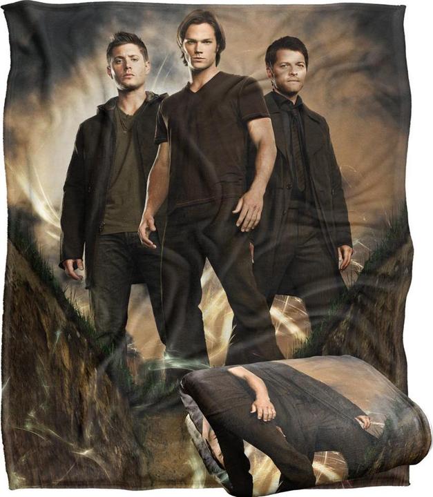 Produktbild Supernatural Decke Gruppenpose (152 x 127 cm)