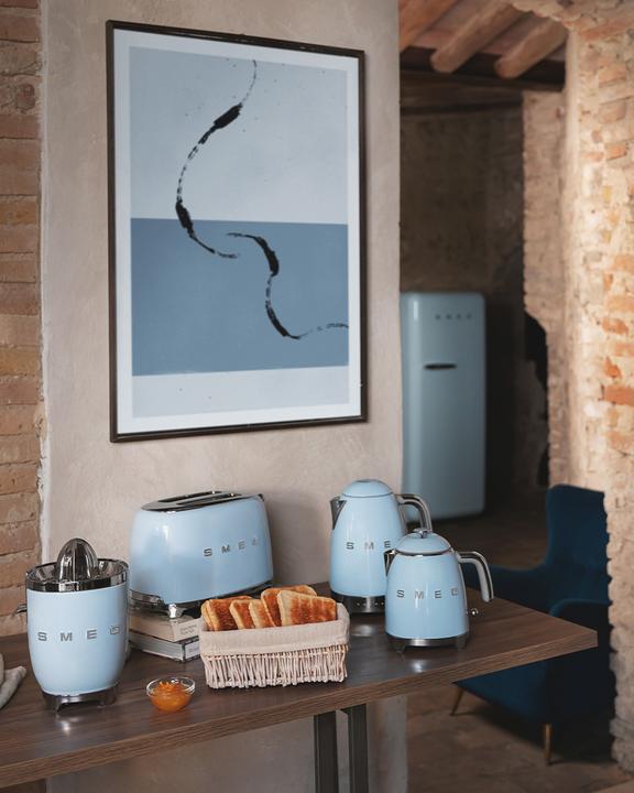 Productafbeelding Smeg Retrostijl uit de jaren 50 met temperatuurregeling (1.70 l)