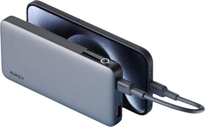 Actual product image Aukey Powerbank PB-Y41, 10000mAh, 30W (grey) (10000 mAh, 30 W, 37 Wh)