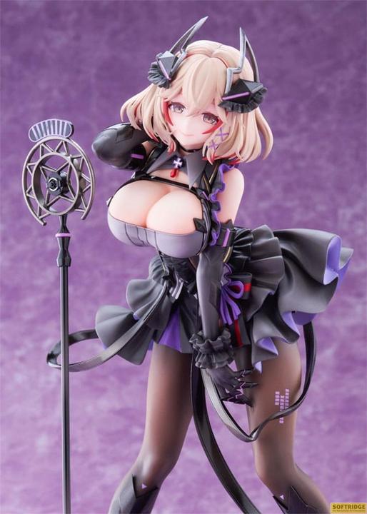Actual product image Golden Head Azur Lane Statue 1/6 Roon Muse 28 cm