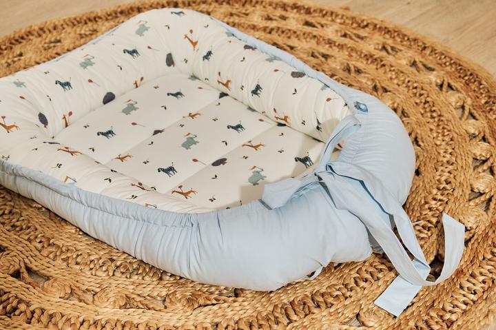 Actual product image Funnababy Baby Nest - Zoo - Blue - 60 X 75 Cm