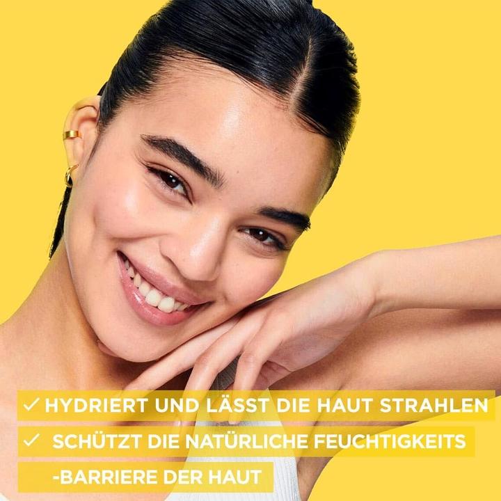 Actual product image Garnier Glow Booster (Cleansing gel, 250 ml)