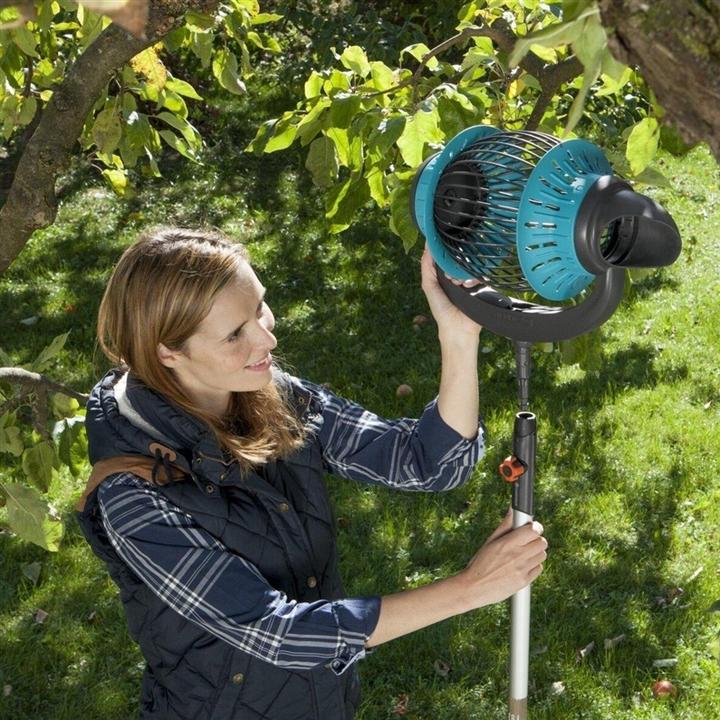 Actual product image Gardena Combisystem roller collector