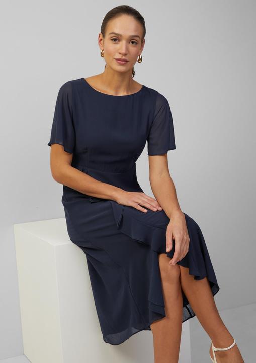 Actual product image S.Oliver Kleid Chiffonkleid mit Volants und U-Boot-Ausschnitt (32)
