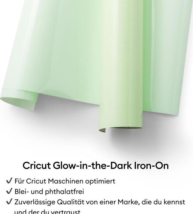 Actual product image Cricut Aufbügelfolie Glow in the Dark 30.5 x 61 cm, Grün