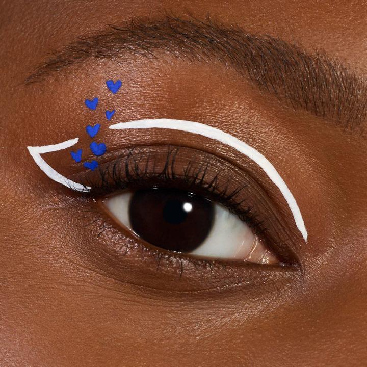 Image du produit essence COLOUR it! liquid eyeliner (002 Blanc)