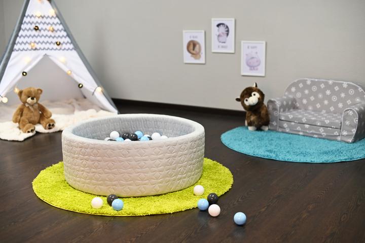 Produktbild Knorrtoys Bällebad soft - "Cosy geo grey" - 300 balls creme/grey/lightblue (ca. 6cm Durchmesser)