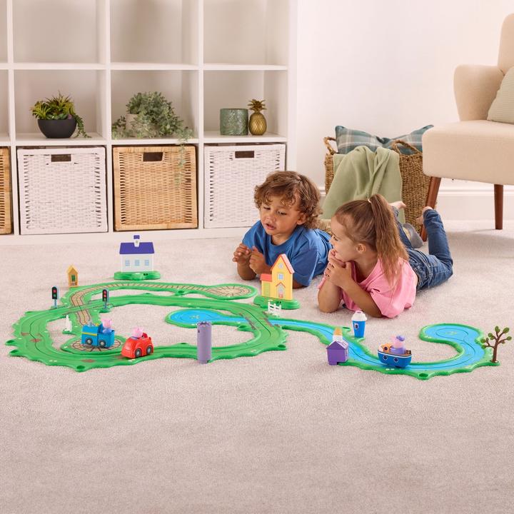 Actual product image Spectron Peppa Pig Whiz Around – Peppas BIG Welt-Set