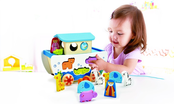 Actual product image Hape Trailing Ark