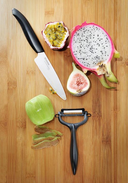 Produktbild Kyocera GEN Starter Set: Obst-und Gemüsemesser mit Schäler (11 cm)