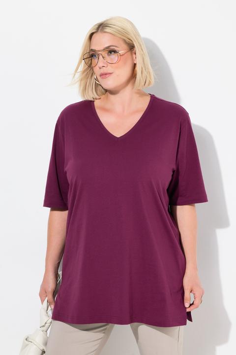 Actual product image Ulla Popken Basic V-Neck Relaxed Fit Short Sleeve Tee (60)