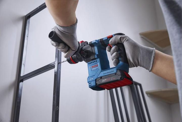 Produktbild Bosch Professional GBH 18V-18 X Akku-Bohrhammer mit ONECHUCK Solo (Batteriebetrieb)